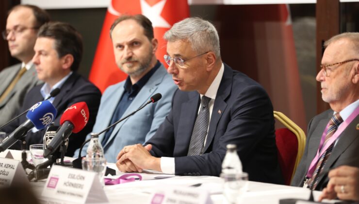 Sağlık Bakanı Memişoğlu, 6. İstanbul İnisiyatifi Zirvesi’ne Katıldı