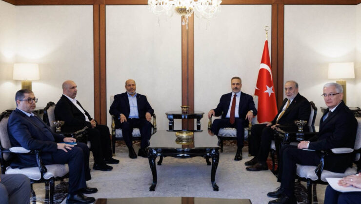 Bakan Fidan Ankara’da Hamas Heyetiyle Görüştü: Gazze’de İnsani Yardım ve Ateşkes Gündemde