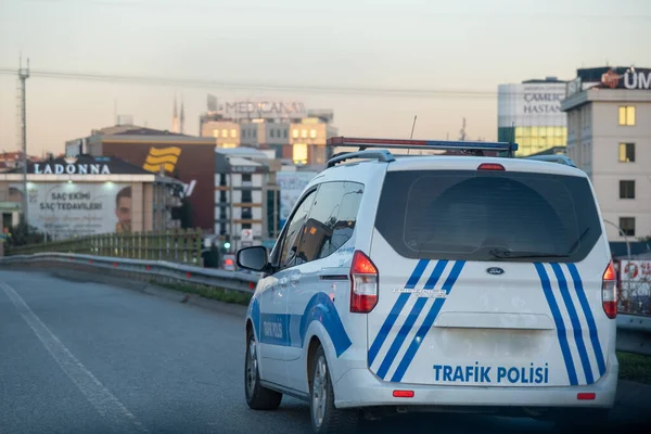 Otoyolda Yarış Yapan Sürücülere Ağır Cezalar