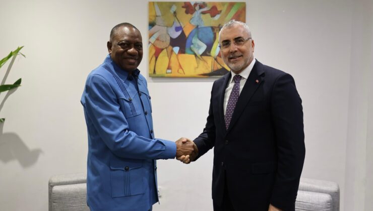 Bakan Işıkhan Ganalı Mevkidaşı ile Marakeş’te Görüştü: “Tecrübe Paylaşımına Hazırız”