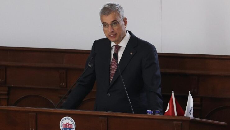 Bakan Memişoğlu’ndan Sağlıkta Yeni Dönem Mesajı: “1 Milyarı Aşkın Hizmet Verildi”