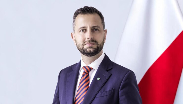 Polonya, Irak’taki Askerlerini Tahliye Etti: Orta Doğu’da Güvenlik Alarmı