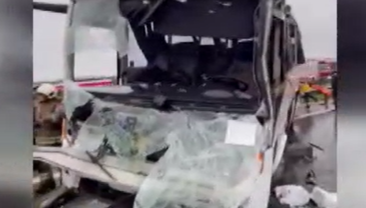 Başakşehir’de Polis Servisi Kaza Yaptı: 30 Yaralı