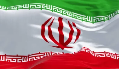 İran Dışişleri Bakanı Erakçi’den KYB Liderine Kritik Uyarı