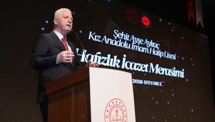 Üsküdar’da Hafızlık İcazet Merasimi: 55 Öğrenci İcazet Aldı