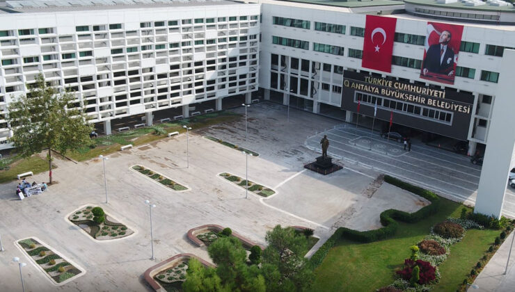 Antalya Merkezli 7 İlde Dev Operasyon: 52 Milyon Liralık Kamu Kaynağı Zimmete Geçirildi