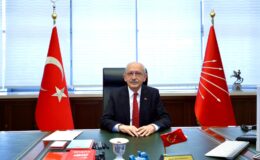 Kemal Kılıçdaroğlu 2,5 Yıl Sonra CHP Genel Merkezi’nde