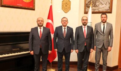 Kars Valisi Ziya Polat, İletişim Başkanlığı ve Basın İlan Kurumu Yetkililerini Kabul Etti