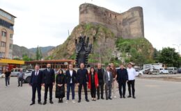 Anahtar Parti Genel Merkez Yöneticileri Oltu’da Vatandaşlarla Buluştu