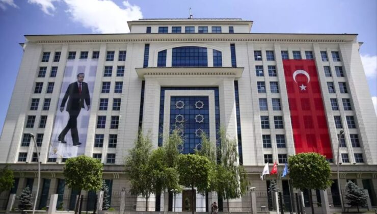 AK Parti Teşkilat Başkanlığı Duyurdu: 4 İlde İl Başkanları Değişiyor