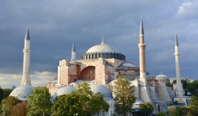 Ayasofya-i Kebir Cami-i Şerifi’nin Yeniden İbadete Açılışının Yıl Dönümünde Tek Haber Ajansı’ndan Anlamlı Mesaj