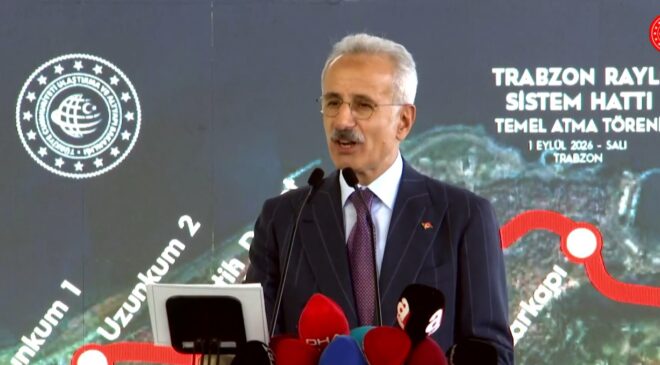 Bakan Uraloğlu: Trabzon Raylı Sistem İle Yeni Bir Çağa Adım Atıyor